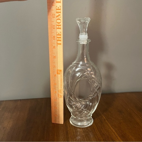 Vintage 1970s Italian Clear Glass Decanter Bottle with Stopper - Picture 12 of 12